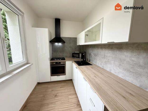 Pronájem bytu 2+1, Karviná, Tyršova, 59 m2