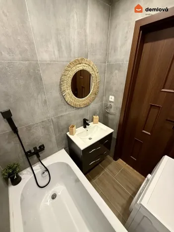 Pronájem bytu 2+1, Karviná, Tyršova, 59 m2