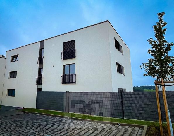 Pronájem bytu 2+kk, Plzeň, Nad Dvorem, 52 m2