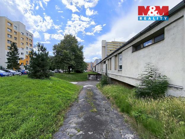 Prodej obchodního prostoru, Karviná, Borovského, 2200 m2
