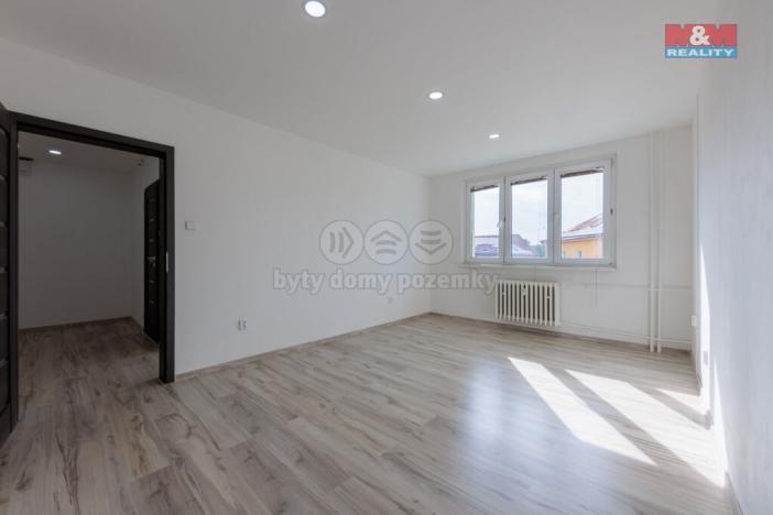 Pronájem bytu 1+1, Horní Slavkov, Poštovní, 35 m2