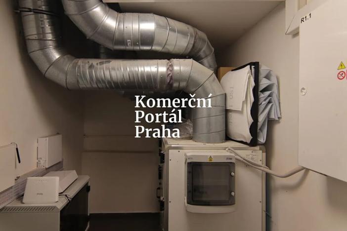 Pronájem restaurace, Praha - Malá Strana, Karmelitská, 259 m2