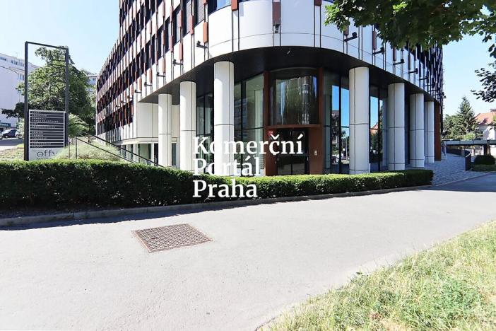 Pronájem restaurace, Praha - Nusle, Lomnického, 470 m2