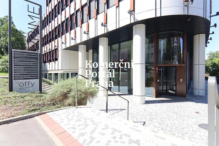 Pronájem restaurace, Praha - Nusle, Lomnického, 470 m2