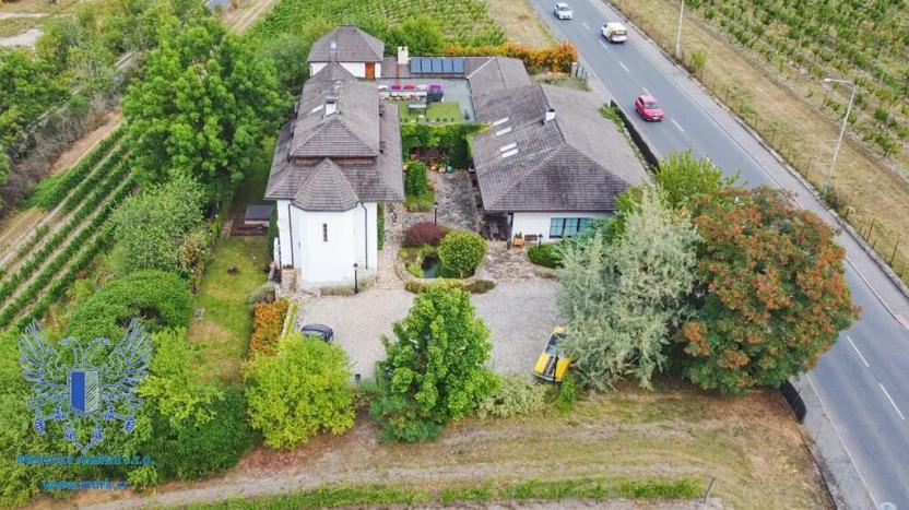 Prodej podílu vily, Mělník, Legionářů, 518 m2