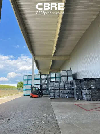 Pronájem skladu, Most, Skyřická, 20000 m2
