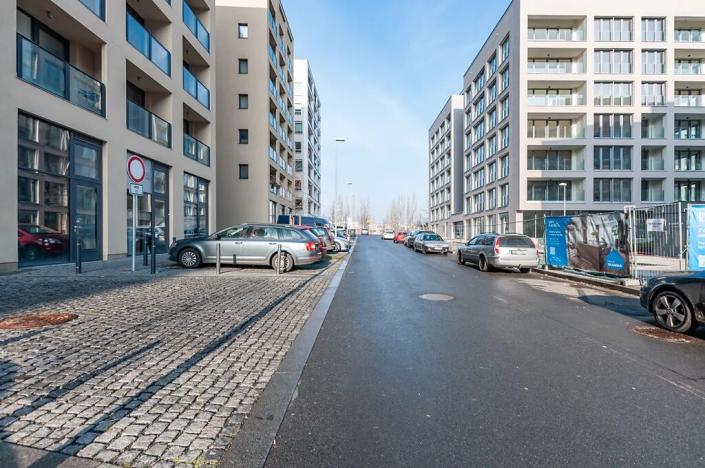 Pronájem obchodního prostoru, Praha - Karlín, U Mlýnského kanálu, 54 m2