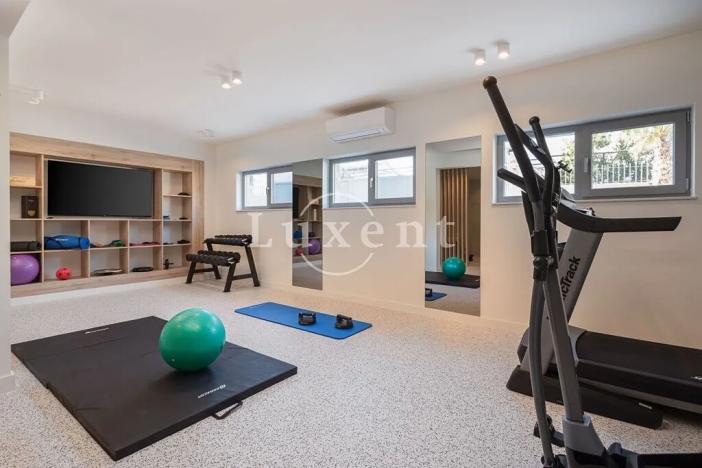 Prodej vily, Rogoznica, Chorvatsko, 675 m2