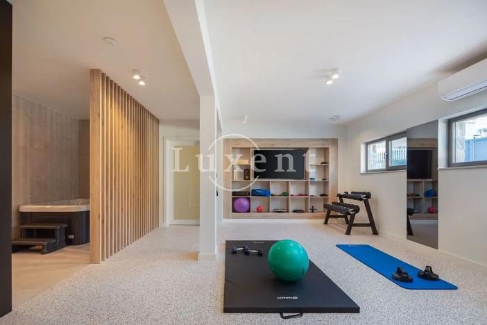 Prodej vily, Rogoznica, Chorvatsko, 675 m2