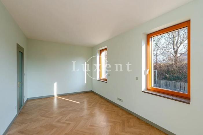 Prodej bytu 4+kk, Praha - Suchdol, Pod rybníčkem, 283 m2