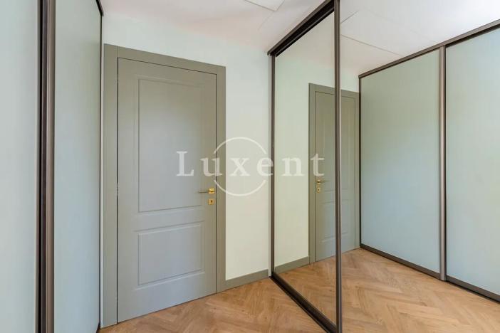 Prodej bytu 4+kk, Praha - Suchdol, Pod rybníčkem, 283 m2