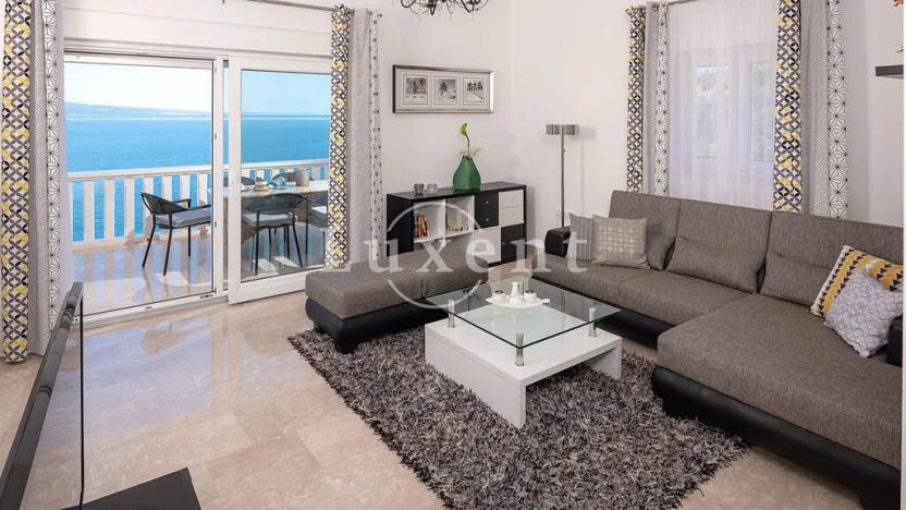 Prodej vily, Omiš, Chorvatsko, 253 m2