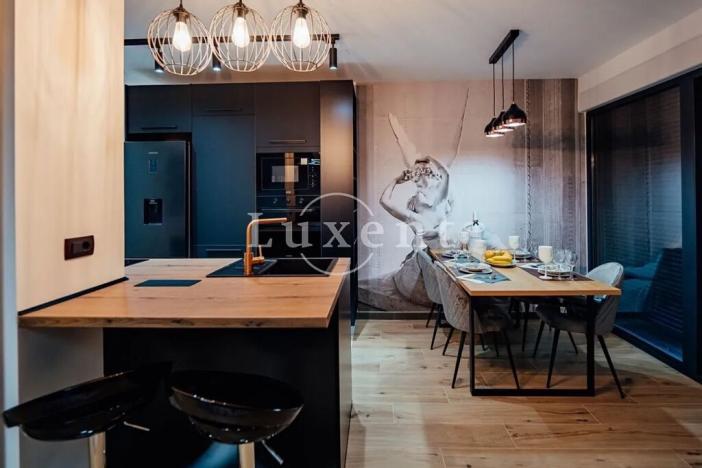 Prodej bytu 3+kk, Split, Chorvatsko, 66 m2