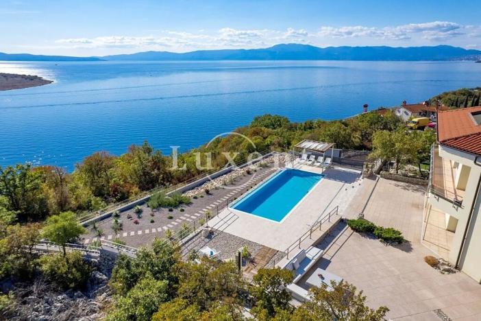 Prodej vily, Krk, Chorvatsko, 463 m2