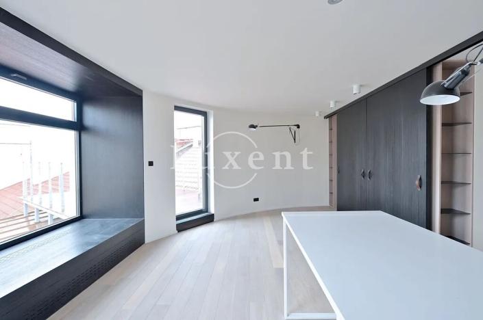 Pronájem bytu 2+kk, Praha - Vinohrady, náměstí Jiřího z Poděbrad, 60 m2