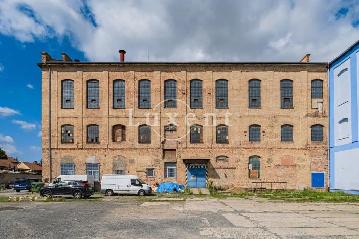 Prodej výrobních prostor, Praha - Čakovice, Cukrovarská, 936 m2