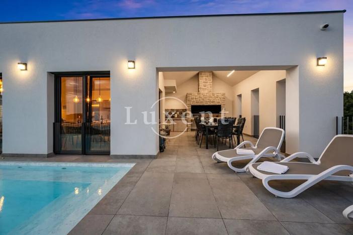 Prodej vily, Primošten, Chorvatsko, 316 m2