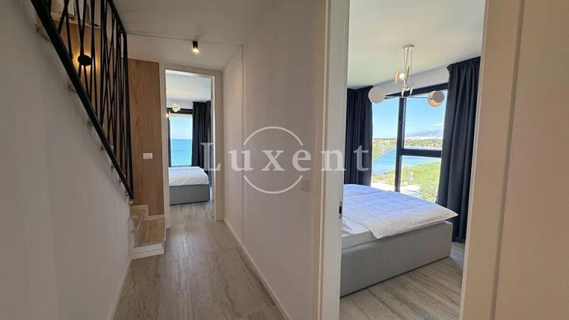 Prodej bytu 4+kk, Pag, Chorvatsko, 118 m2