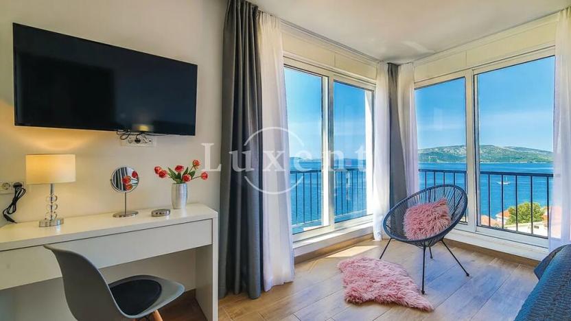 Prodej vily, Trogir, Chorvatsko, 325 m2