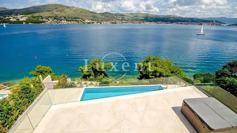 Prodej vily, Trogir, Chorvatsko, 349 m2