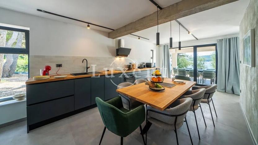 Prodej vily, Bol, Chorvatsko, 314 m2