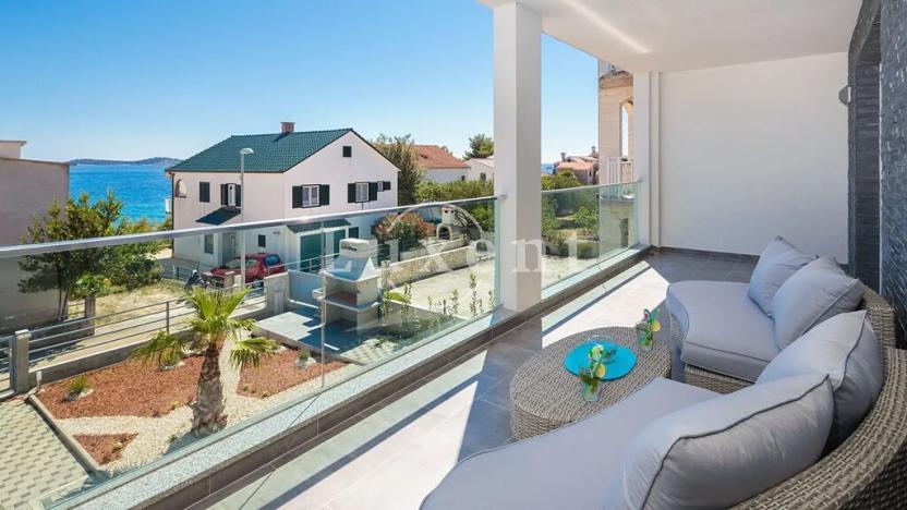 Prodej vily, Rogoznica, Chorvatsko, 400 m2