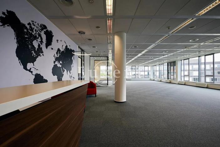 Pronájem kanceláře, Praha, Radlická, 516 m2