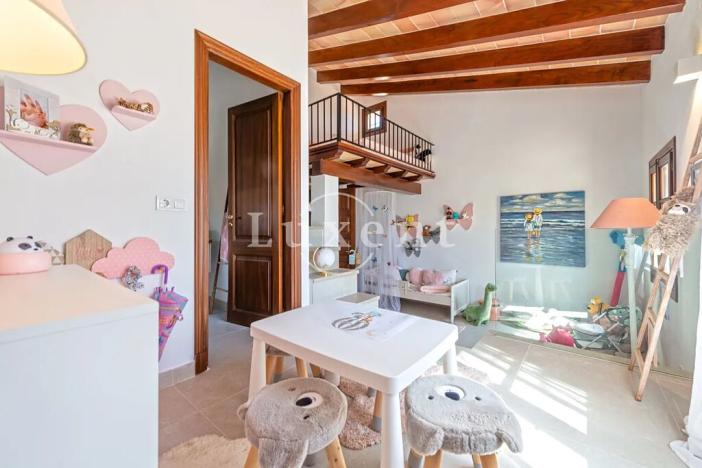 Prodej vily, Felanitx (Felanich), Španělsko, 450 m2