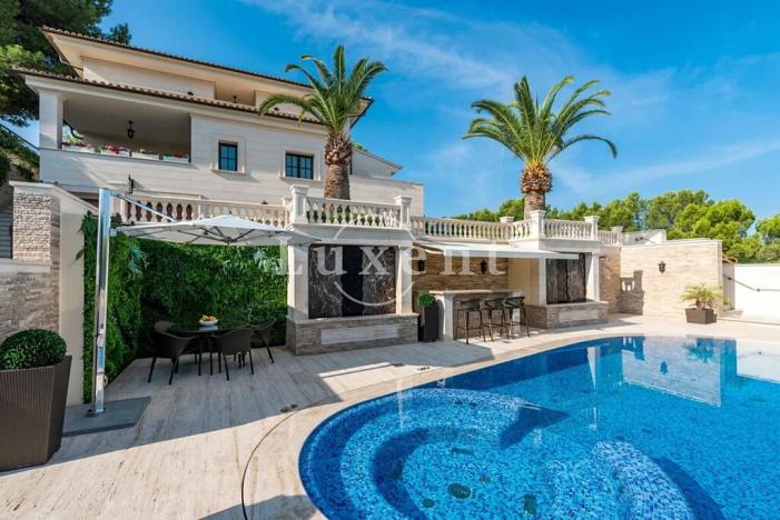 Prodej vily, Peguera, Španělsko, 520 m2