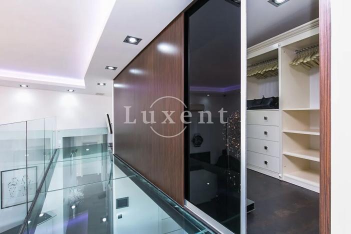 Prodej bytu 4+kk, Praha - Hlubočepy, Devonská, 440 m2