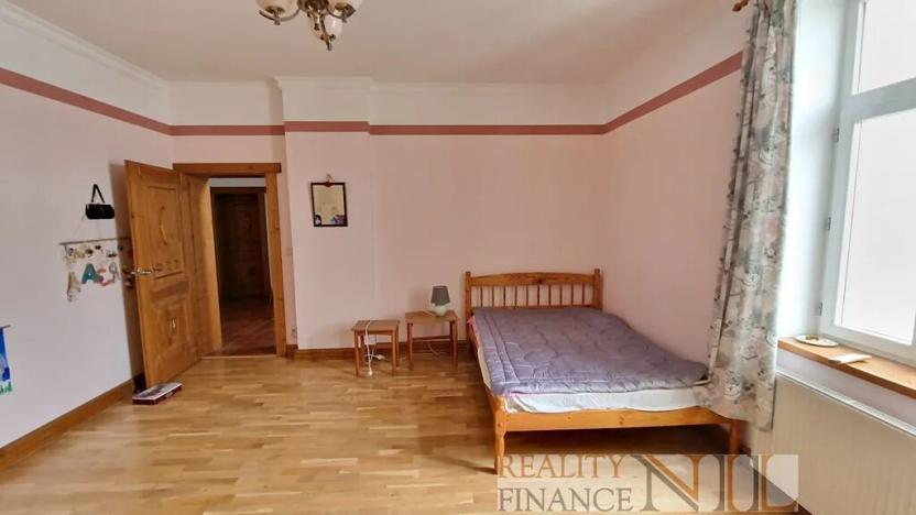 Pronájem vily, Mariánské Lázně, Palackého, 400 m2