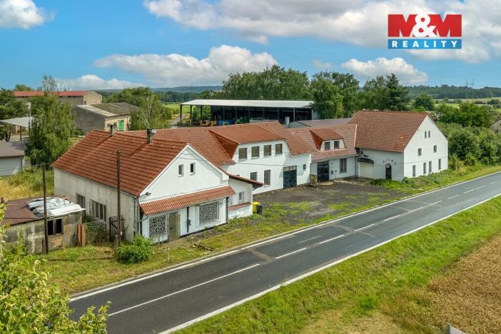 Prodej rodinného domu, Krakovany, 780 m2