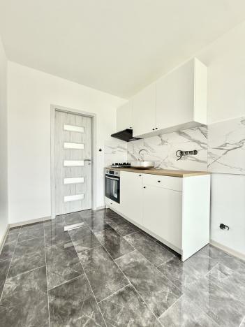 Pronájem bytu 4+1, Ústí nad Labem - Krásné Březno, Žežická, 81 m2