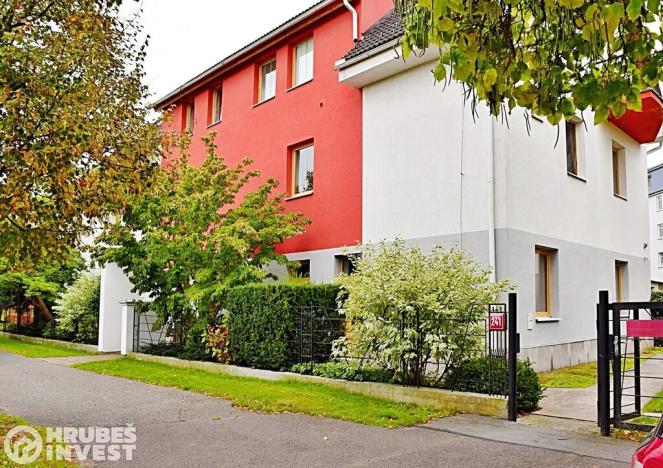 Prodej bytu 2+kk, Hradec Králové, Na Hrázce, 58 m2