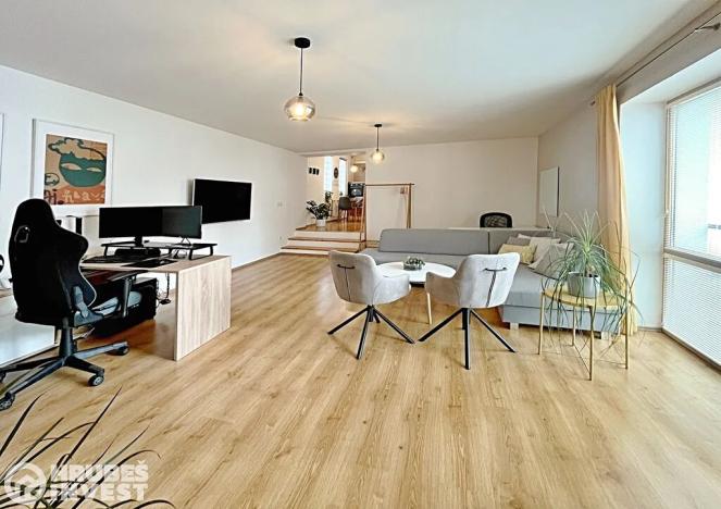 Prodej bytu 2+kk, Hradec Králové, Na Hrázce, 58 m2