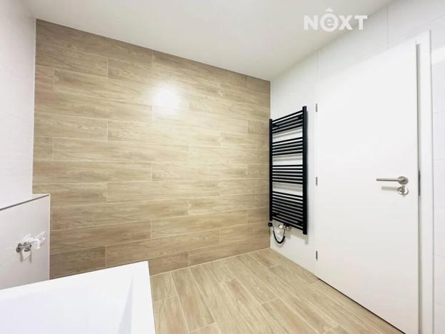 Pronájem bytu 2+kk, České Budějovice, Branišovská, 78 m2