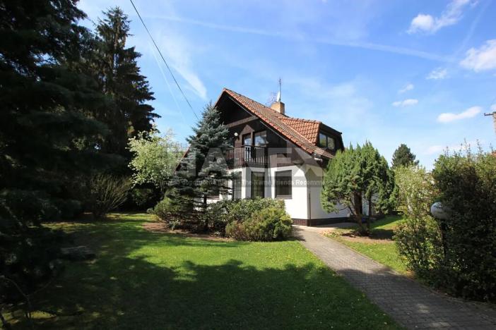 Prodej rodinného domu, Statenice, Únětická, 240 m2