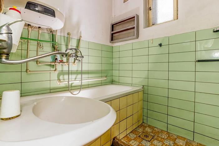 Prodej rodinného domu, Dolní Bukovsko, 200 m2