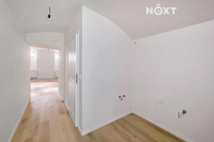 Prodej obchodního prostoru, Praha - Vinohrady, Velehradská, 33 m2