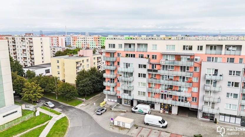 Prodej komerční nemovitosti, Olomouc, Družební, 102 m2