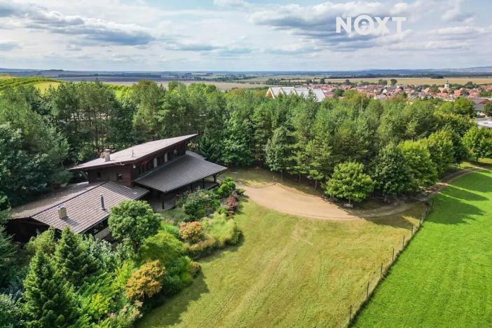 Prodej rodinného domu, Louka, 254 m2