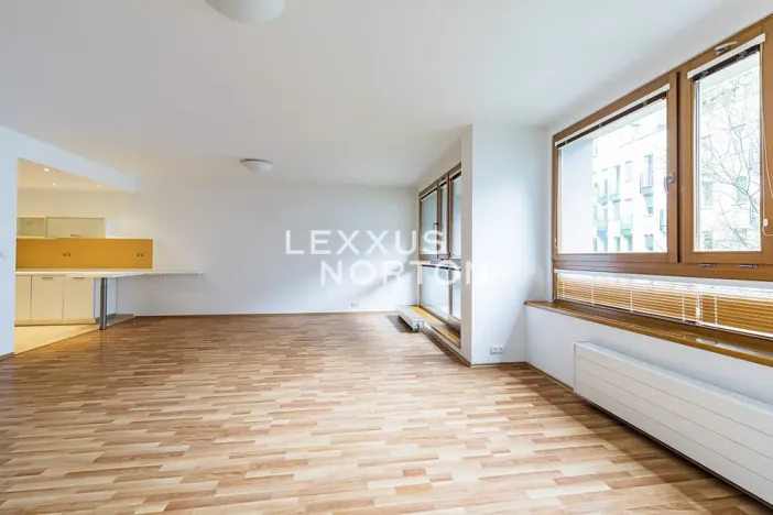 Pronájem bytu 2+kk, Praha - Smíchov, Randova, 70 m2