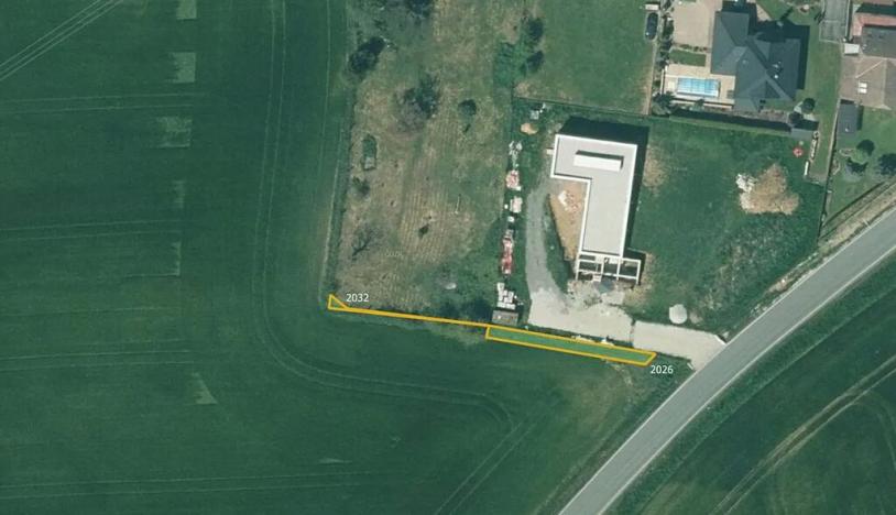 Prodej pole, Chrást, 33346 m2