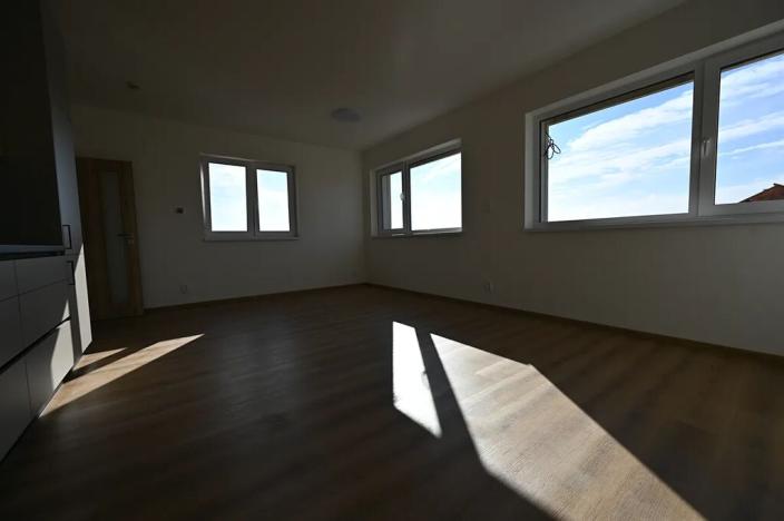 Pronájem bytu 3+kk, Velké Pavlovice, Višňová, 71 m2