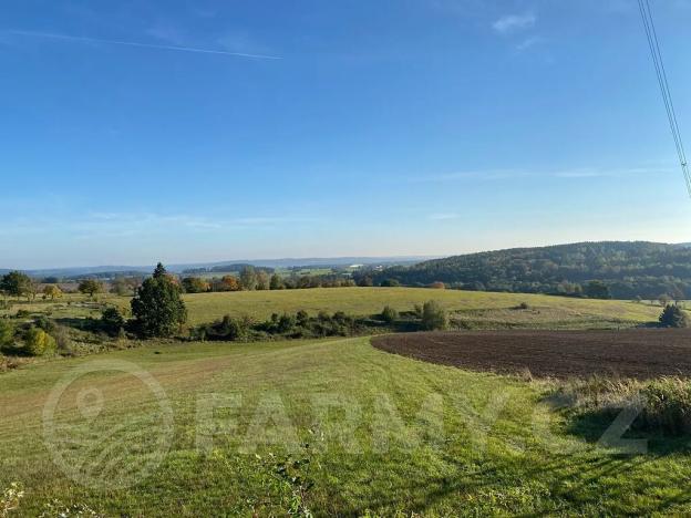 Prodej pole, Dolní Město, 359791 m2