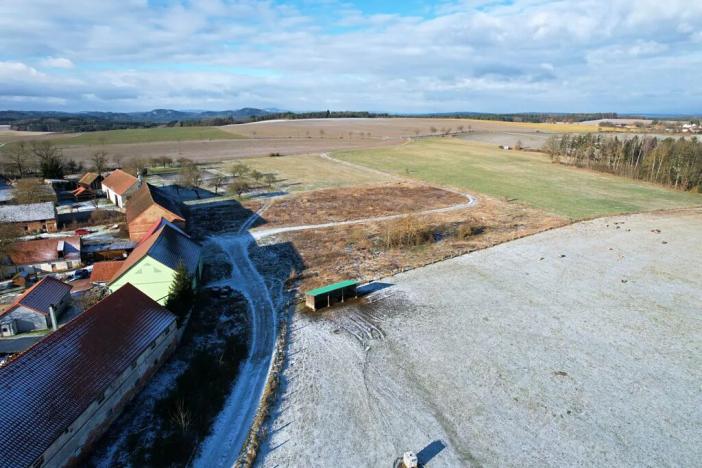 Prodej komerčního pozemku, Velký Malahov, 10605 m2