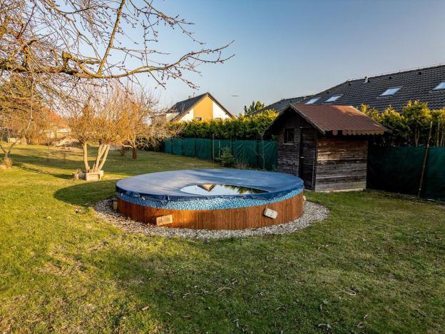 Prodej rodinného domu, Doksy, Karlovarská, 1448 m2