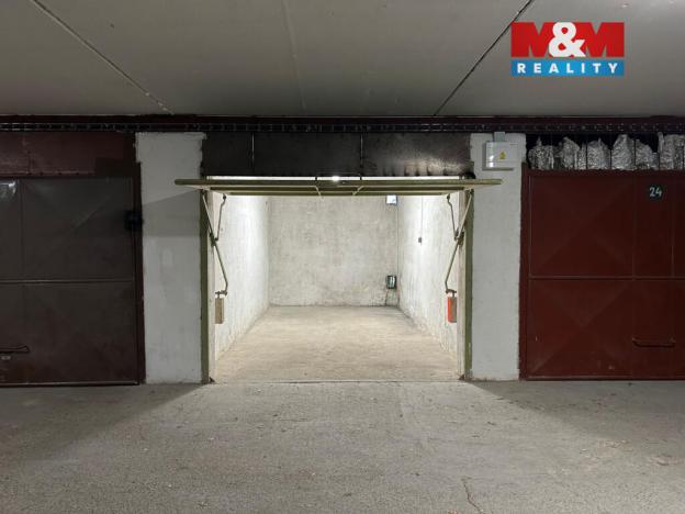 Pronájem garáže, Kladno - Kročehlavy, Bellevue, 19 m2