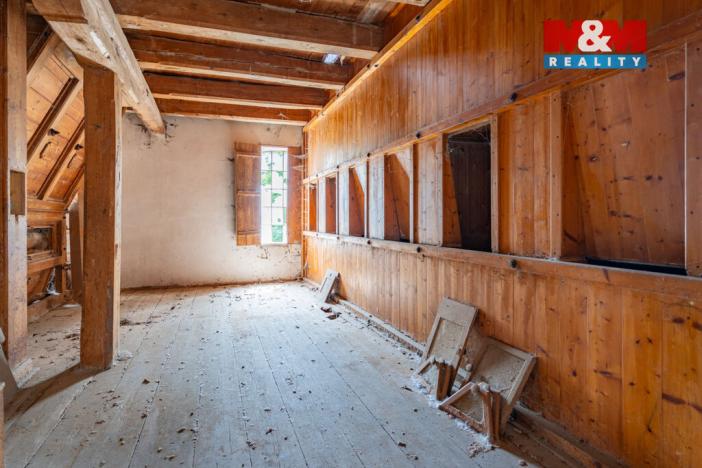 Prodej obchodního prostoru, Klatovy - Beňovy, 934 m2