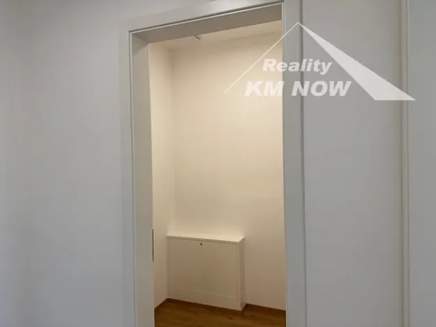 Pronájem bytu 2+kk, Brno, Škrochova, 50 m2